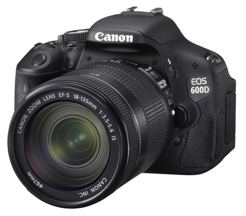 Canon EOS 600D side with 18-55mm lens