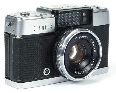 Olympus pen D