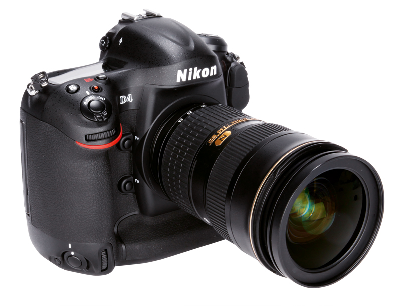 Nikon D4 front