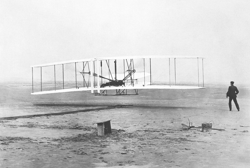 Wright-brothers-first-flight.jpg