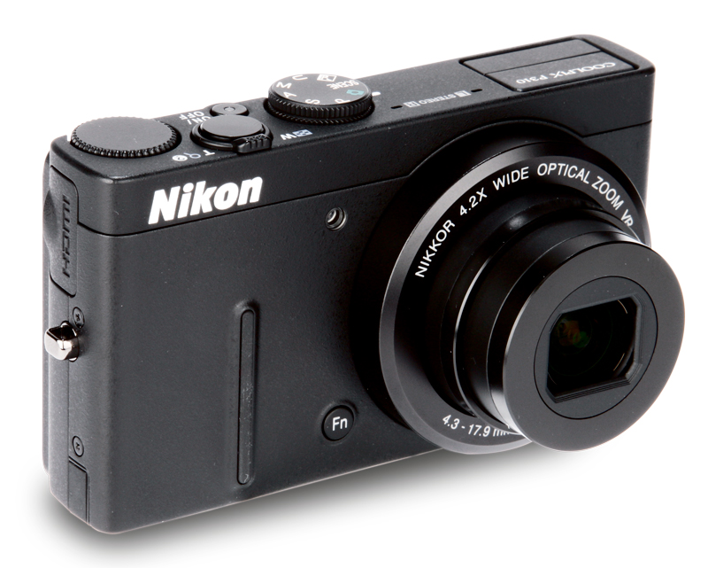 Nikon Coolpix P310 front