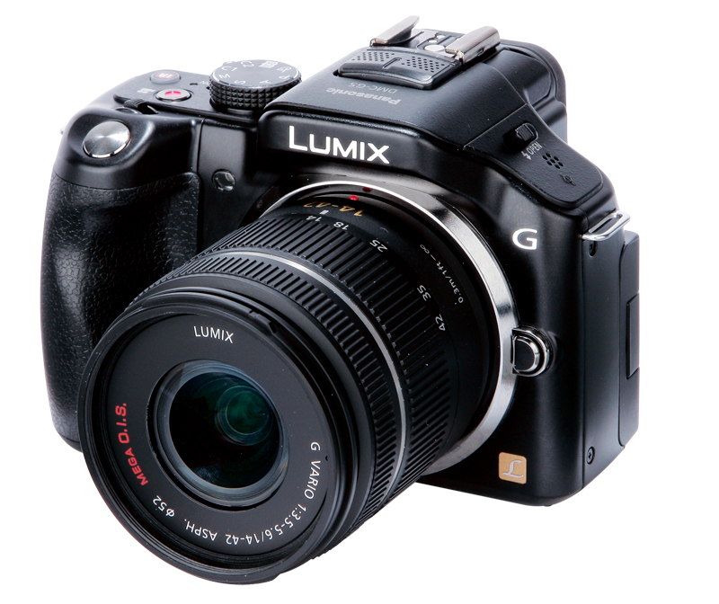 Panasonic Lumix DMC-G5 front