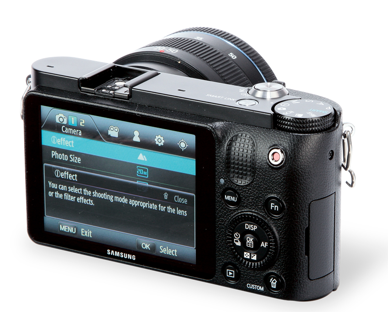 Samsung NX1000 back
