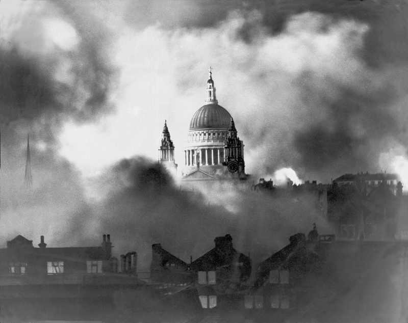 Smoke Over London [1971]