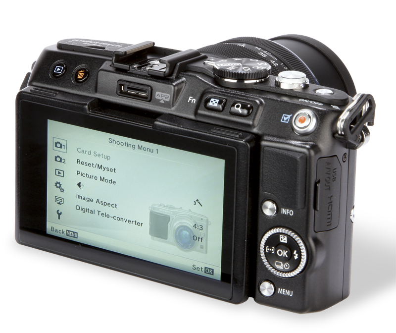 Olympus Pen E-PL5 back