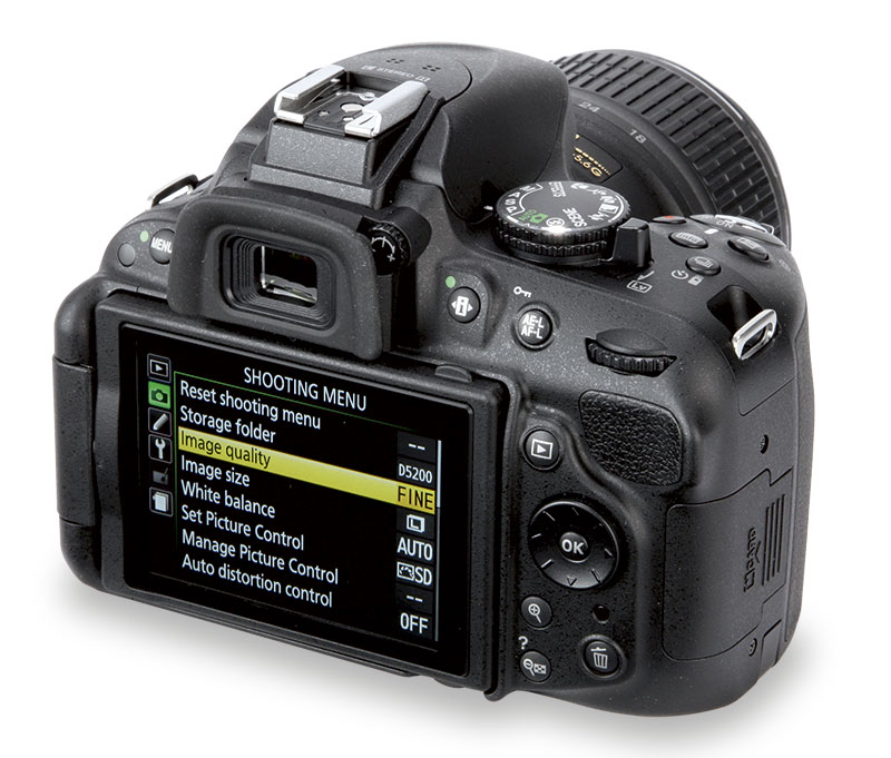 Nikon D5200 back